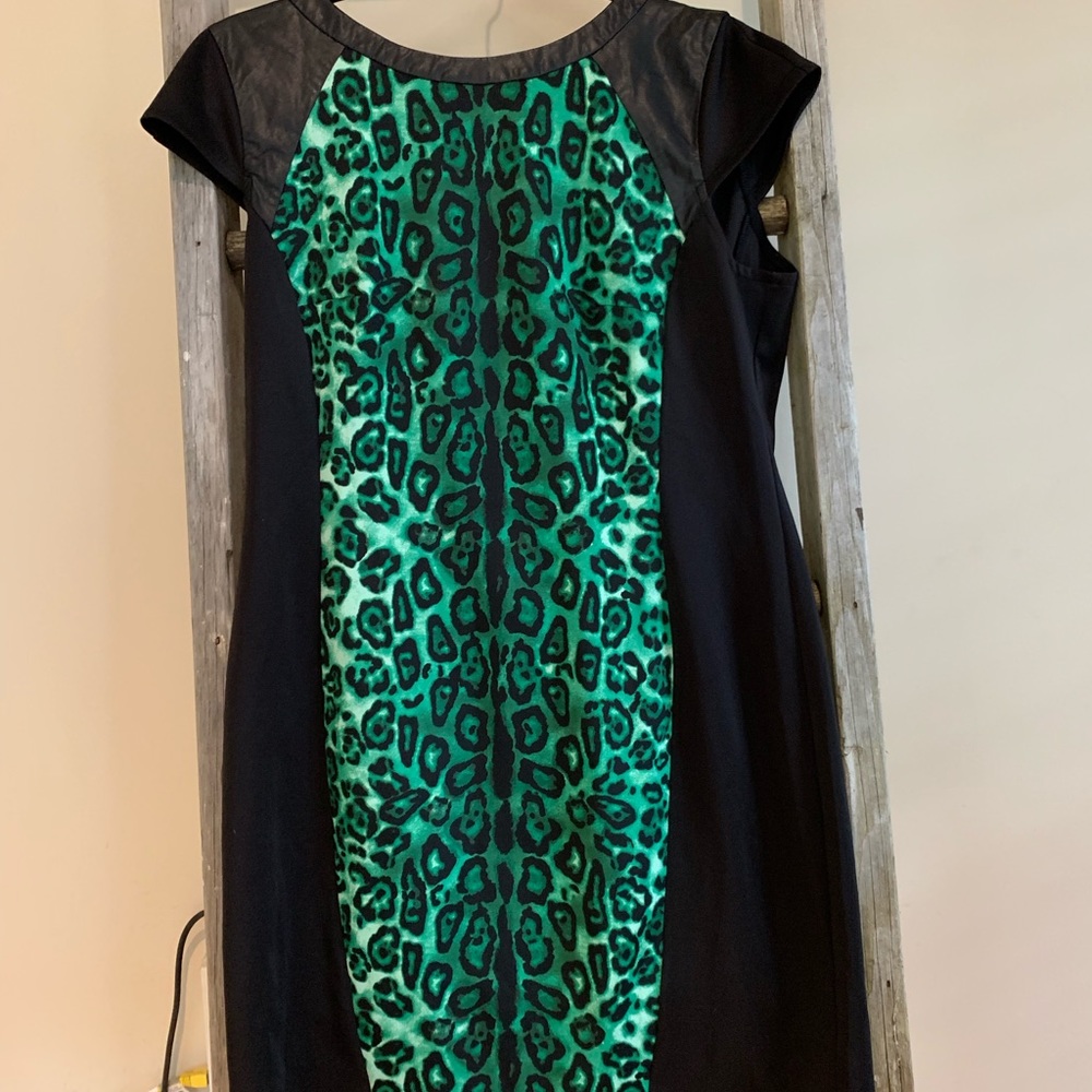 AB Studio Green Leopard print dress